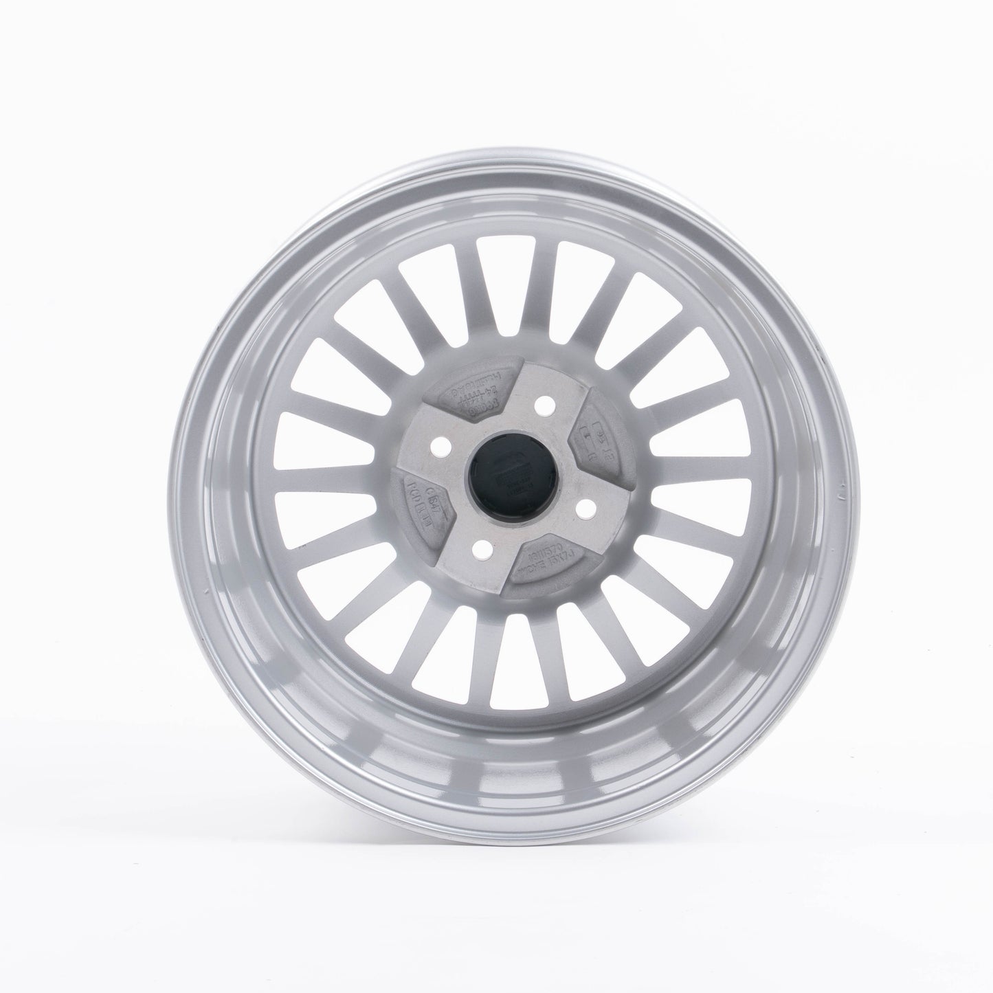 Maxilite WCHE Design Felge 7x15 4x100 ET30