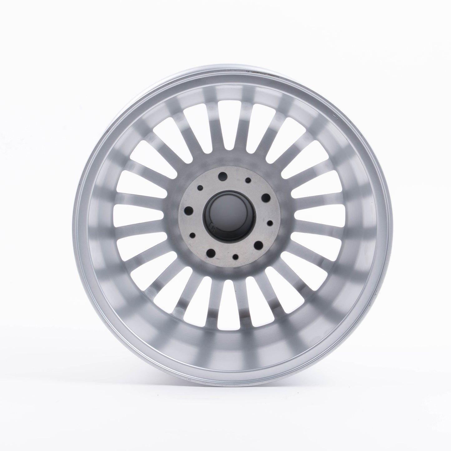 Maxilite Alpina Design Felge 8x16 5x120 ET24