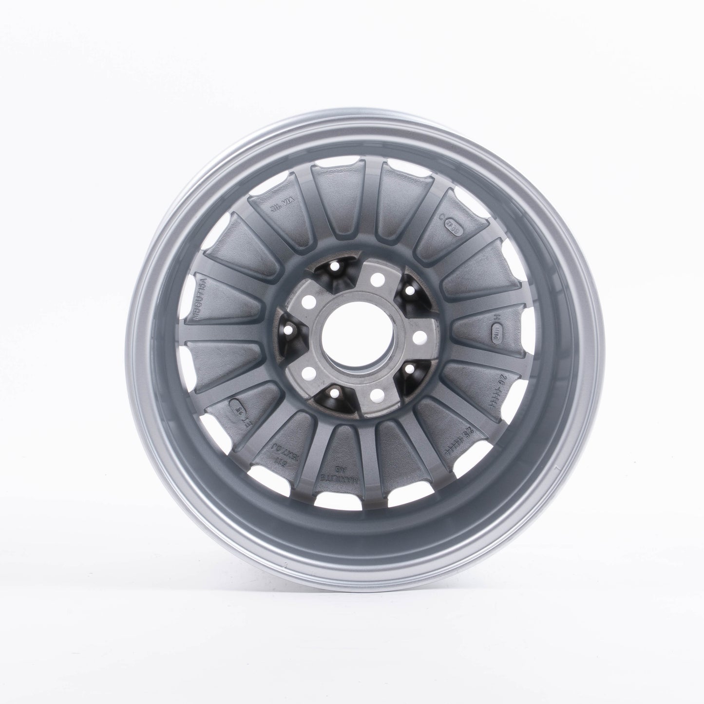 Maxilite Gulli Design Felge 7x15 5x112 ET25