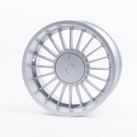 Maxilite Alpina Design Felge 9x18 5x120 ET12