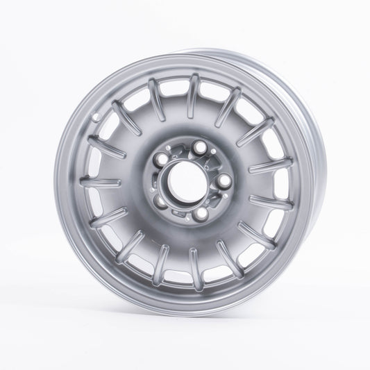 Maxilite Barock Design Felge 7x15 5x112 ET23