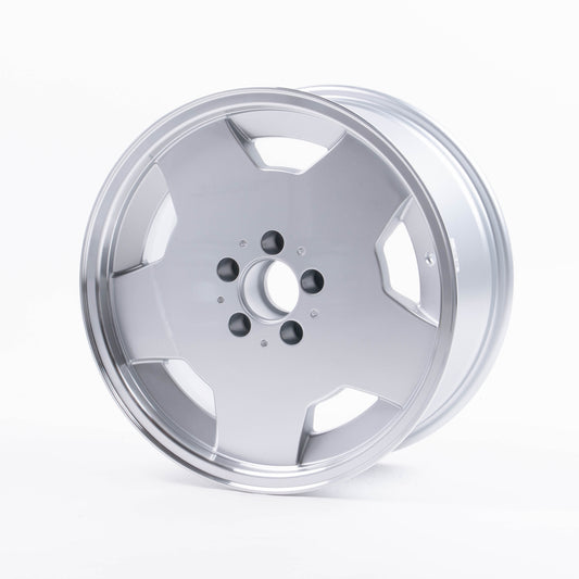 Maxilite Aero Design Felge 8x17 5x112 ET28