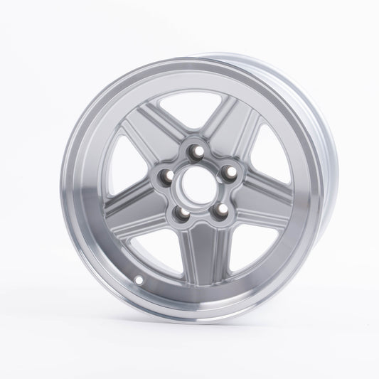 Maxilite Penta Design Felge 9x16 5x112 ET12