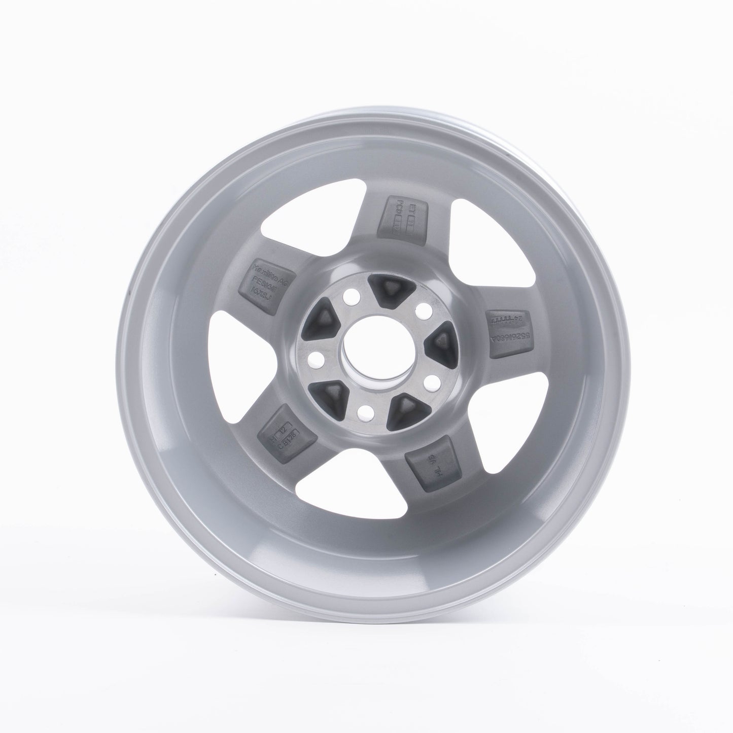 Maxilite Penta Design Felge 8x16 5x112 ET11 silber/glanzgedreht